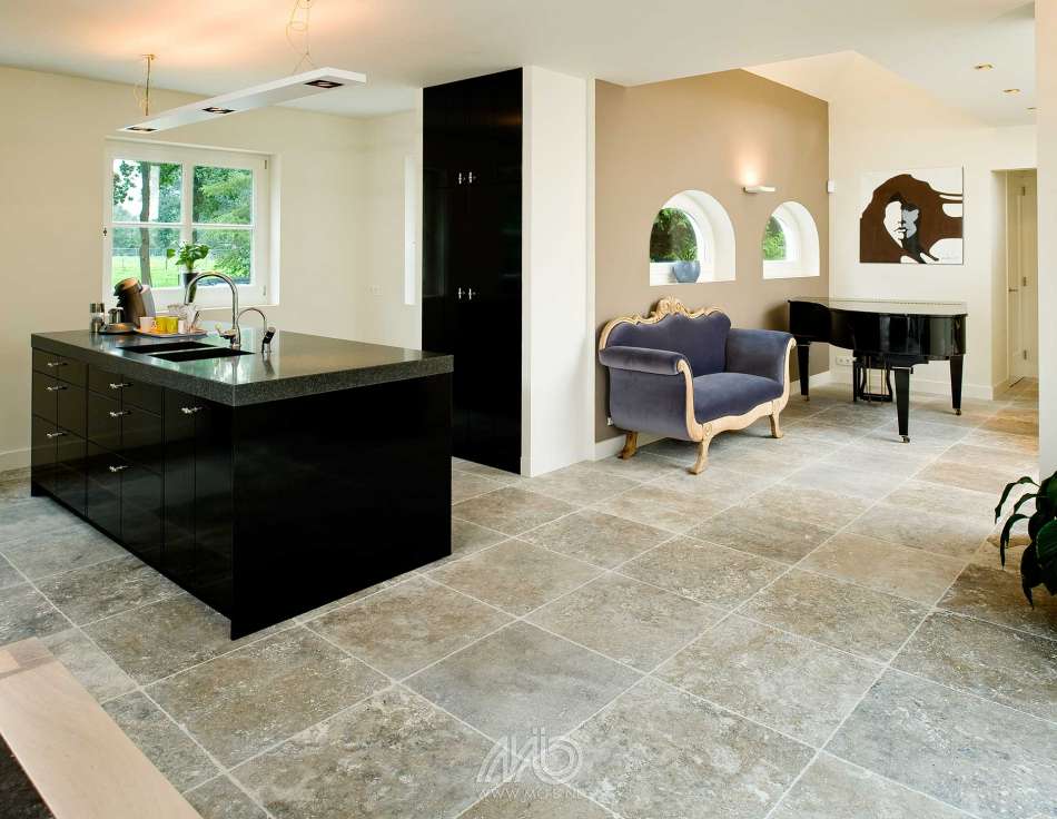 Natuursteen vloeren morefloors breda